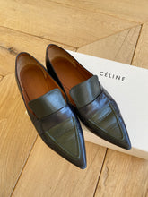 Load image into Gallery viewer, CÉLINE leather loafers
