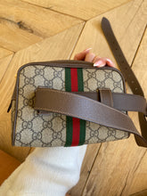 Load image into Gallery viewer, GUCCI belt bag
