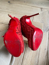 Load image into Gallery viewer, CHRISTIAN LOUBOUTIN Shoe
