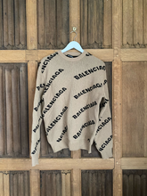 Load image into Gallery viewer, BALENCIAGA jumper
