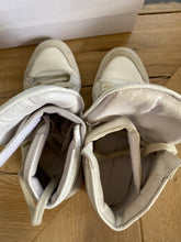 Load image into Gallery viewer, ISABEL MARANT Bessie trainers

